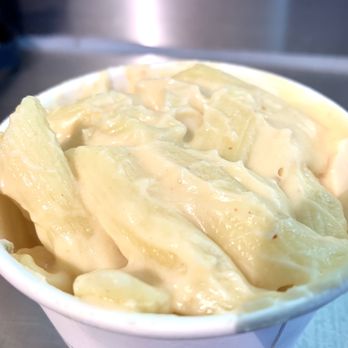 Beecher's Handmade Cheese - Mac & Cheese - Cheese Shops Near Me - Seattle, Washington Beecher's Handmade Cheese - Mac & Cheese - Cheese Shops Near Me - Seattle, Washington