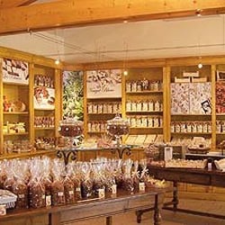 Créamandes - SILVAIN frères, paysans nougatiers - La boutique