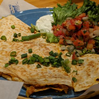 Islands Restaurant - Burgers Near Me - Northridge, California