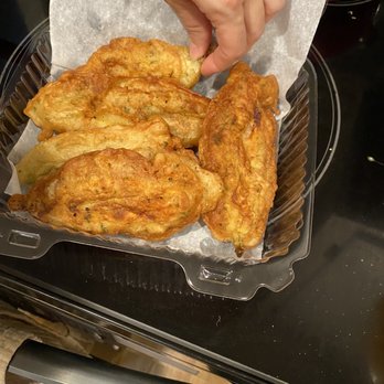 La Strega Italian Deli - Squash blossoms. These were the biggest and tastiest I've ever had! - Delis Near Me - Middlebury, Connecticut