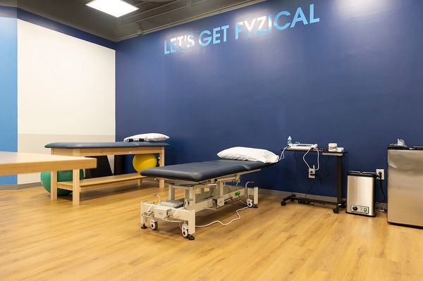 Photo of FYZICAL Therapy & Balance Centers - Cinco Ranch East - Katy, TX, US. Interior