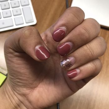 Zenails - 3 weeks later! No Chip Gel - Nail Salons Near Me - Chicago, Illinois