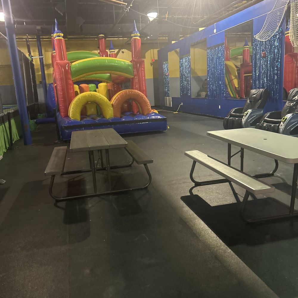 Skyline Fun Park - Trampoline Parks Near Me - Dover, Delaware Skyline Fun Park - Trampoline Parks Near Me - Dover, Delaware