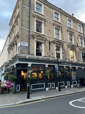 The Royal Oak by null