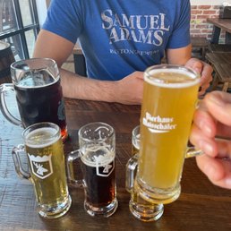 They even HAVE MINI FLIGHTS !!! Great for people who don't drink beer but still want to drink beer They even HAVE MINI FLIGHTS !!! Great for people who don't drink beer but still want to drink beer