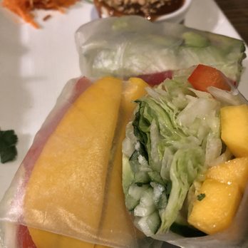 CO - Mango summer rolls - Vietnamese Near Me - Charlotte, North Carolina CO - Mango summer rolls - Vietnamese Near Me - Charlotte, North Carolina