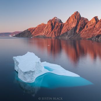 Visionary Wild - Alpenglow and Iceberg, Greenland. © Justin Black - Photography Classes Near Me Visionary Wild - Alpenglow and Iceberg, Greenland. © Justin Black - Photography Classes Near Me