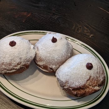 Brenda's Oakland - chocolate beignets - Breakfast & Brunch Near Me - Oakland, California Brenda's Oakland - chocolate beignets - Breakfast & Brunch Near Me - Oakland, California