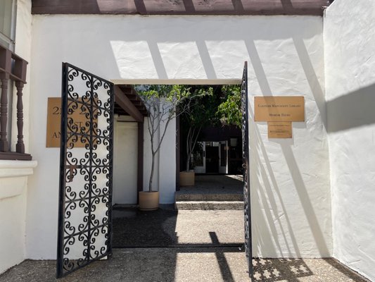 Karpeles Manuscript Library by null