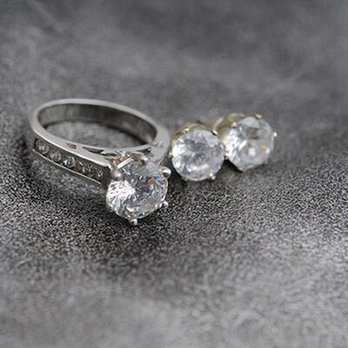 Knightdale Pawn - untitled - Jewelry Near Me - Knightdale, North Carolina Knightdale Pawn - untitled - Jewelry Near Me - Knightdale, North Carolina