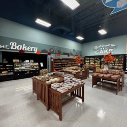 Laatsch's Piggly Wiggly - Bakery