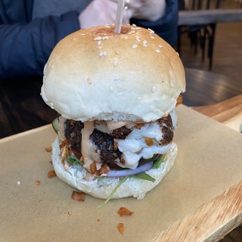 Fogwood & Fig - The Smokey Burger - Vegetarian Near Me - Port Jervis, New York