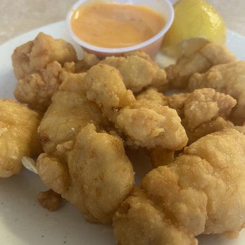 Skip One Seafood Restaurant - Gator - Seafood Near Me - Fort Myers, Florida Skip One Seafood Restaurant - Gator - Seafood Near Me - Fort Myers, Florida