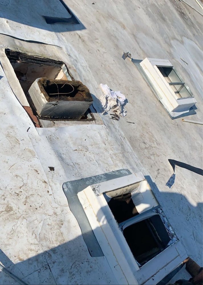 Slide of R & M Roofing