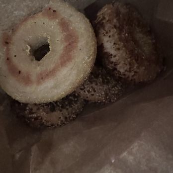 Jyan Isaac Bread - Bakeries Near Me - Santa Monica, California