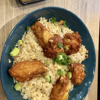 Sweet Rice Kitchen - Fried Rice & Garlic Chicken Wings with House Spicy Mayo Sauce - Vietnamese Near Me - Thousand Oaks, California Sweet Rice Kitchen - Fried Rice & Garlic Chicken Wings with House Spicy Mayo Sauce - Vietnamese Near Me - Thousand Oaks, California