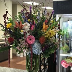 Gene's 5th Ave Florist - Another fabulous design going to make someone's day brighter!!