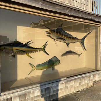 Breakwater Restaurant - Outside Breakwater - Seafood Near Me - Hatteras, North Carolina