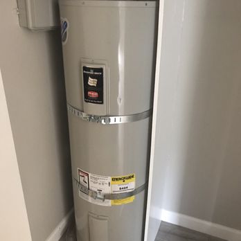 True Plumbing - Bradford White 40-gal hot water heater (a.k.a Michelle Obama) - Plumbing Near Me - Vista, California True Plumbing - Bradford White 40-gal hot water heater (a.k.a Michelle Obama) - Plumbing Near Me - Vista, California