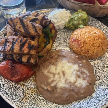 Caló Kitchen + Tequila - Cocktail Bars Near Me - Costa Mesa, California