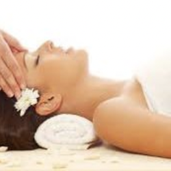 Skin & More - Relax with soothing touch and expertly chosen products.