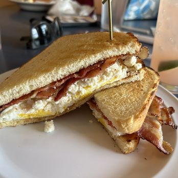 Shakabrah Java - OG Breakfast Sandwich - American Near Me - Tacoma, Washington