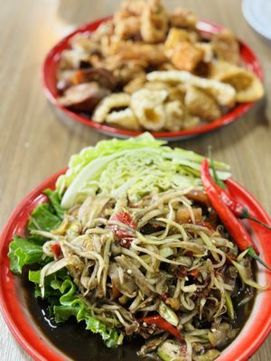 Spicy Joi Banh Mi x Lao Street Food by null