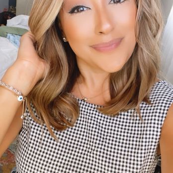 Diamonds & Curls - Hair by Cynthia - Hair Salons Near Me - San Pedro, California Diamonds & Curls - Hair by Cynthia - Hair Salons Near Me - San Pedro, California