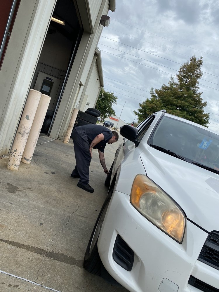 DELTA WORLD TIRE Updated October 2024 16 Reviews 2300 Kaliste Saloom Rd, Lafayette