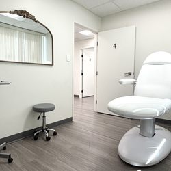 Prophase Aesthetics - Treatment room 4