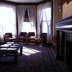 Photo of Yefim Shubentsov - Brookline, MA, US. Waiting room