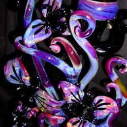 Innerlimits Smoke Shop - Beautiful Art