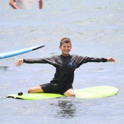 Ohana Surf Lessons - Nothing but smiles!!