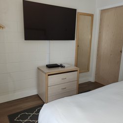 Dutch Lake Motel & Rv Campground - Queen Room with Kitchenette