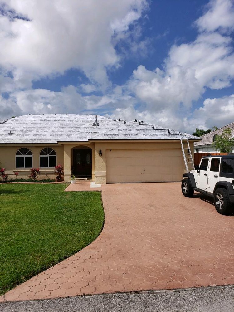 Slide of HD Contracting