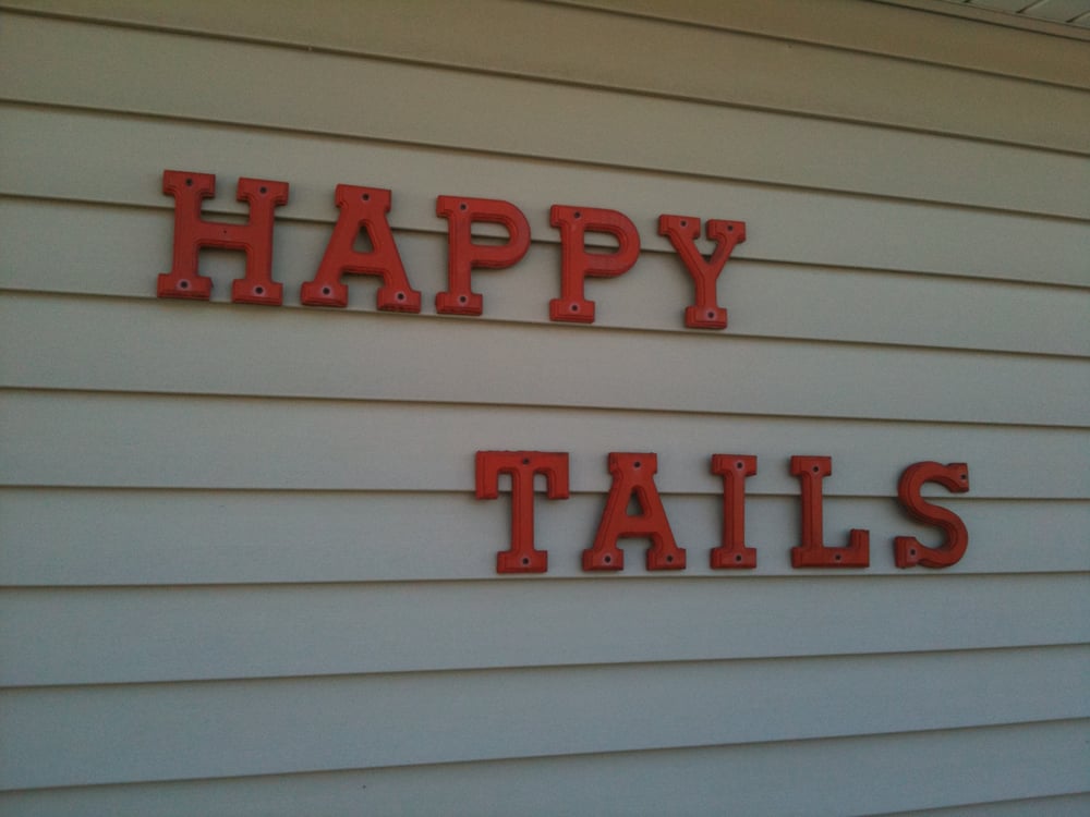HAPPY TAILS GROOMING SALON Updated August 2024 1104 Scott St, Niles