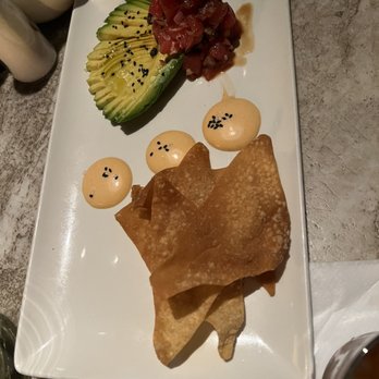 Nick's Manhattan Beach - Tuna tartar - American Near Me - Manhattan Beach, California