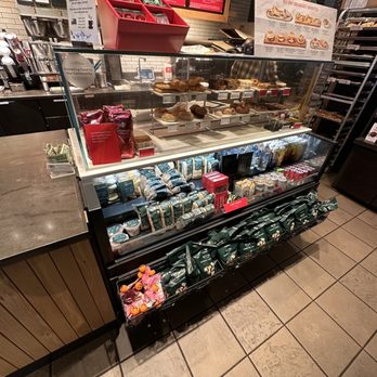 Starbucks - a display of pastries in a store - Coffee & Tea Near Me - Tarentum, Pennsylvania Starbucks - a display of pastries in a store - Coffee & Tea Near Me - Tarentum, Pennsylvania