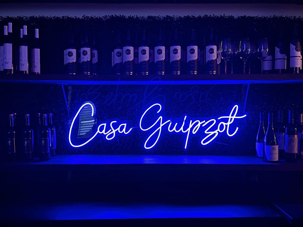 CASA GUIPZOT 118 S Sabinas St, San Antonio, Texas Wine Tasting