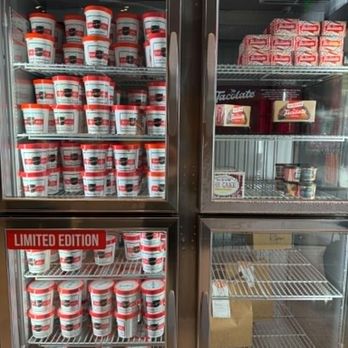 Salt & Straw - inside - Ice Cream & Frozen Yogurt Near Me - Pasadena, California Salt & Straw - inside - Ice Cream & Frozen Yogurt Near Me - Pasadena, California