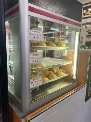 Starbread Bakery by null