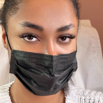 Eyelashworks - Hybrid set - Eyelash Service Near Me - Chicago, Illinois Eyelashworks - Hybrid set - Eyelash Service Near Me - Chicago, Illinois