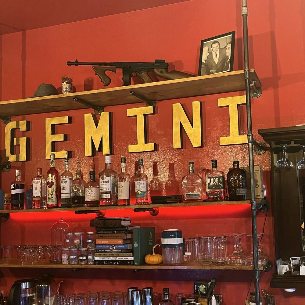 Gemini Lounge - Cocktail Bars Near Me - Bandon, Oregon Gemini Lounge - Cocktail Bars Near Me - Bandon, Oregon