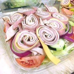 Wings Things N More - Appetizers, Pizzas, Hot Subs, Cold Subs, Jumbo Wings, Sandwiches, Clubs, Salads, Wraps, Strombolis, Pasta, Soups, Quesadilla, Desserts