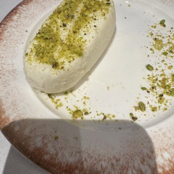 Olivium Mediterranean Cuisine - Maras Ice Cream - Mediterranean Near Me - Somerville, New Jersey