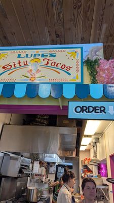 Situ Tacos by null