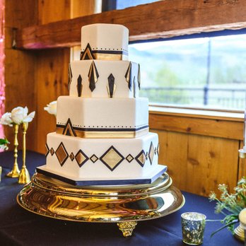 Intricate Icings - Art Deco cake for August 2017 wedding! Photo by Jason Bach, The Photogenic Lab - Bakeries Near Me - Denver, Colorado Intricate Icings - Art Deco cake for August 2017 wedding! Photo by Jason Bach, The Photogenic Lab - Bakeries Near Me - Denver, Colorado