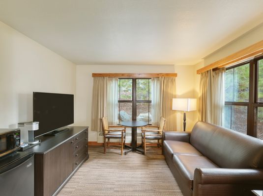 Wuksachi Lodge by null