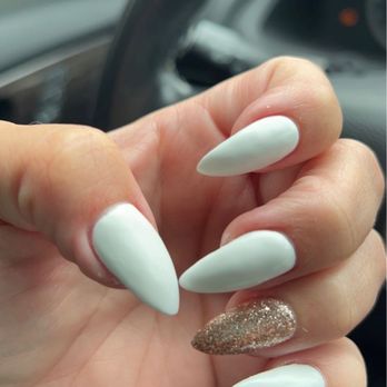 Redondo 7 Nails - Nail Salons Near Me - Long Beach, California Redondo 7 Nails - Nail Salons Near Me - Long Beach, California