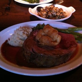Smuggler's Inn - Prime Rib - Steakhouses Near Me - Calgary, Alberta Smuggler's Inn - Prime Rib - Steakhouses Near Me - Calgary, Alberta